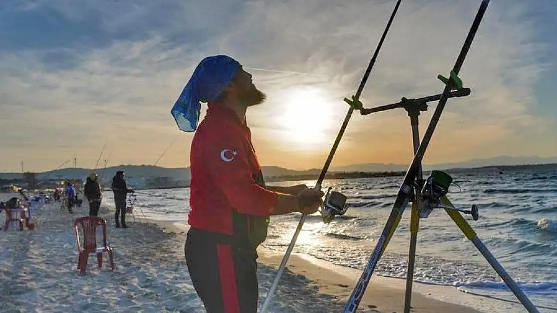 Çeşme’de Balık Avı Turnuvası