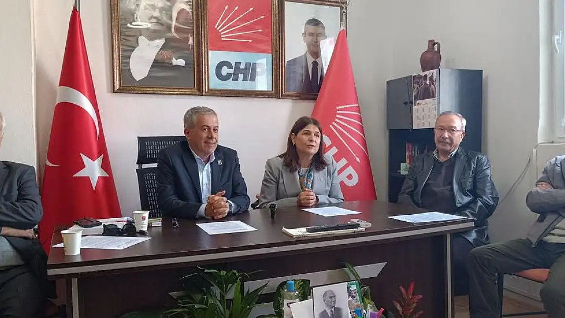 CHP Foça Belediye Başkan Adayı Saniye Bora Fıçı: Onaya aykırı inşaatları durduracağız!