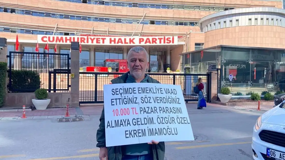 CHP Genel Merkezi'nde İmamoğlu protesto edildi!