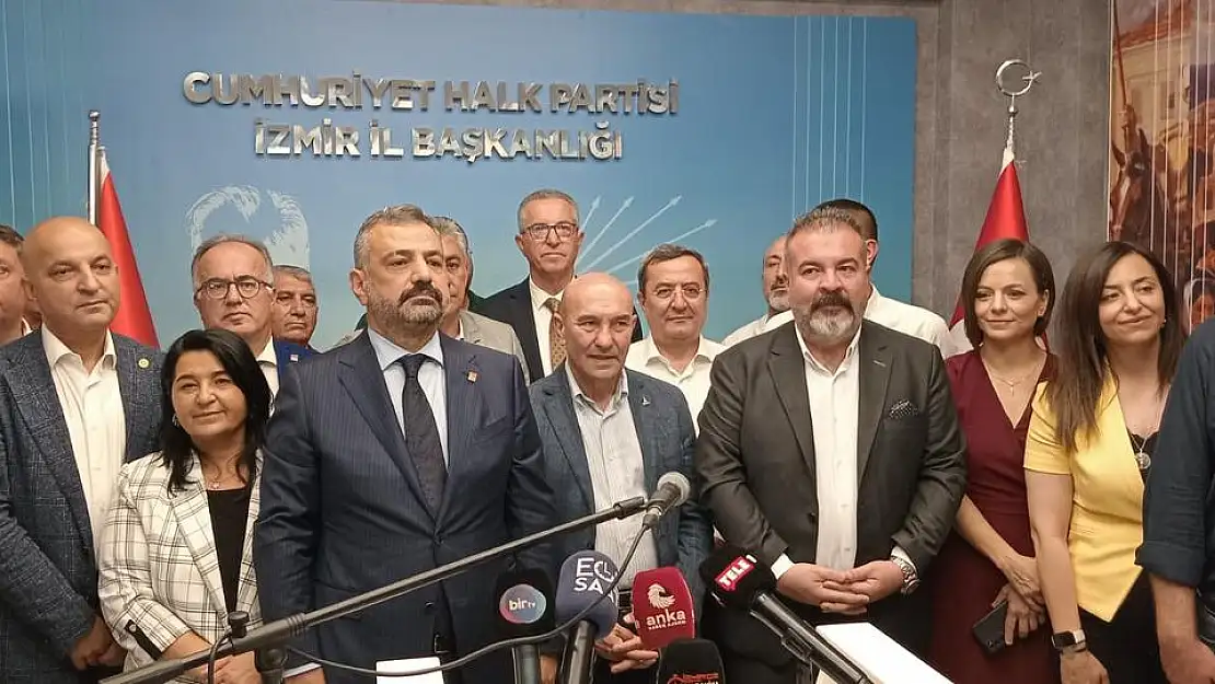 CHP İzmir'de zehir zemberek açıklama: Ahkam kesme akımına kapılamayız!