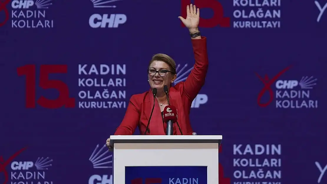 CHP Kadın Kolları Genel Başkanlığı'na Asu Kaya seçildi