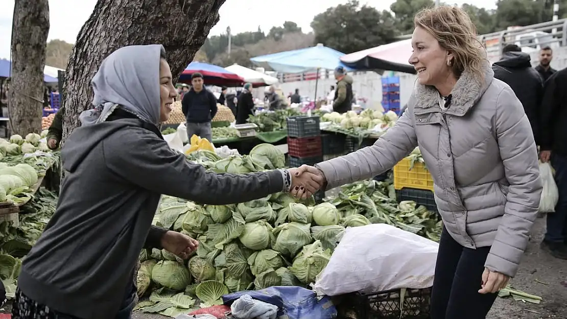 CHP Konak Belediye Başkan Adayı Nilüfer Çınarlı Mutlu: Belediyemizi ortak akılla yöneteceğiz!