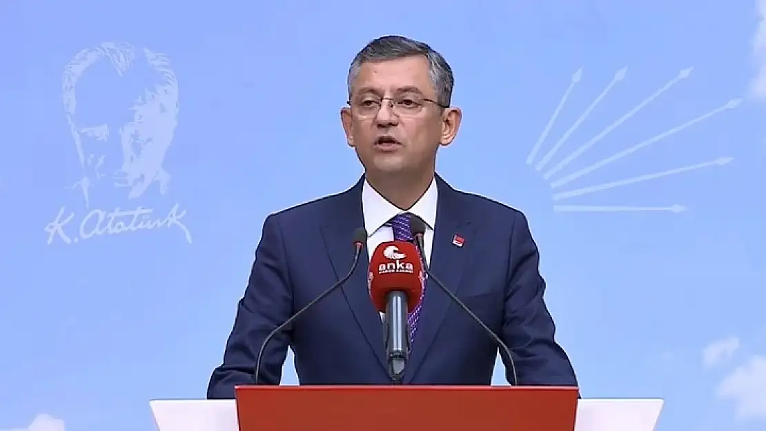 CHP Kurultayı’na adaylığını ilan eden Özgür Özel önemli açıklamalar yaptı