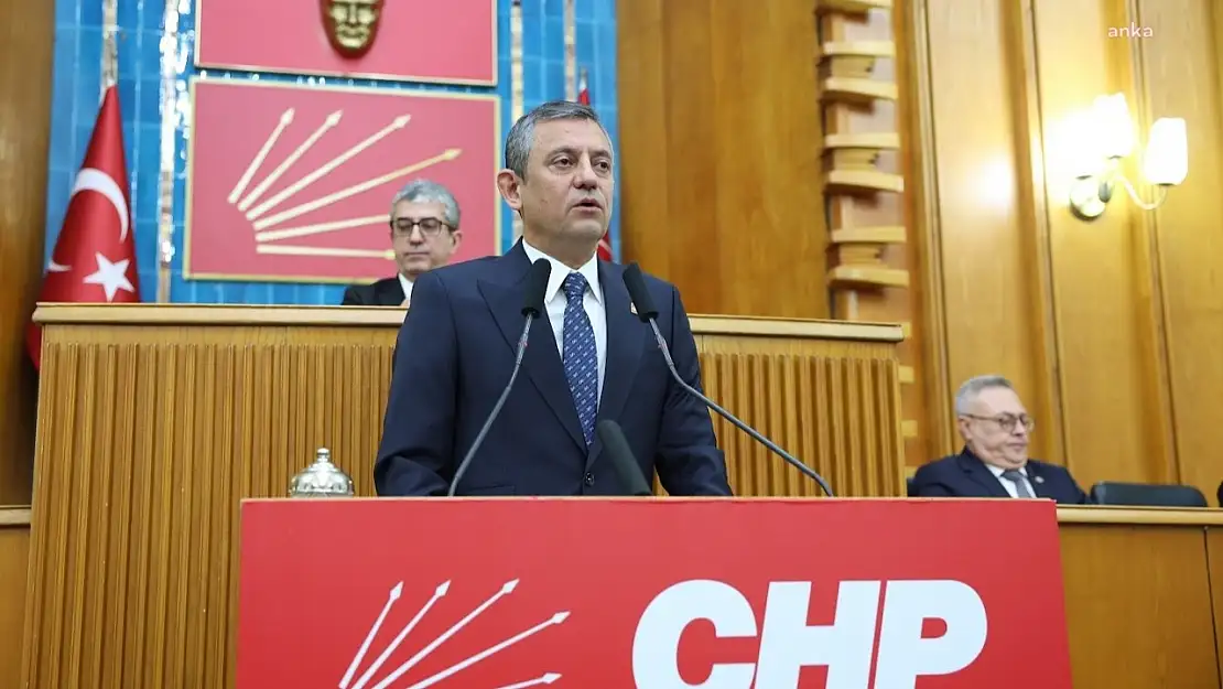 CHP Lideri Özel: Turizm bakanı acziyetini ifade etti!