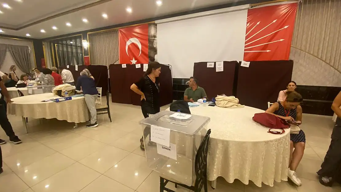 CHP Menemen’de seçim başladı… İşte liste!