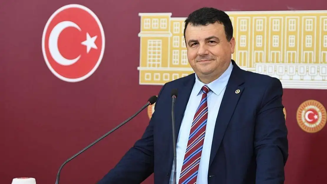 CHP Milletvekili Hasan Öztürk ‘Üniversitelerin halka açılması’nı Meclis’e taşıdı!