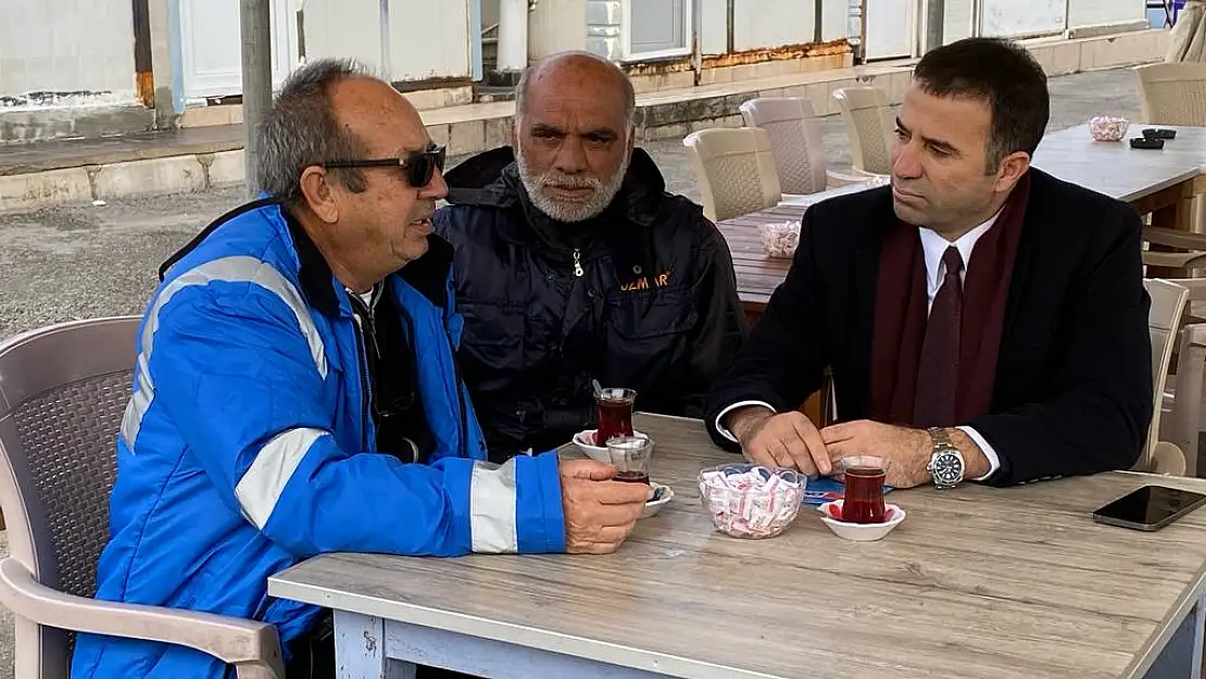 CHP Narlıdere Başkan Aday Adayı Serdar Kolay’dan balıkçı kooperatifi ziyareti