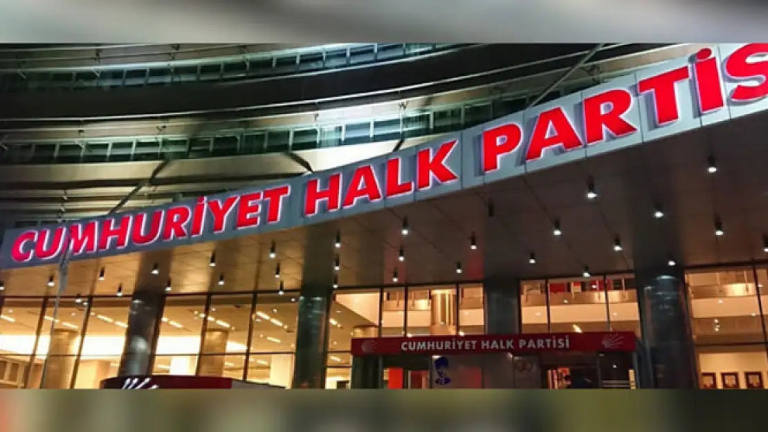 CHP’de kurultayın 29 Ekim Cumhuriyet Bayramı’nda yapılması planlanıyor