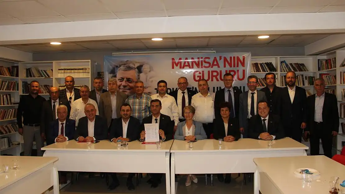 CHP’deki değişim taraftarları çoban ateşini Manisa’dan yaktı