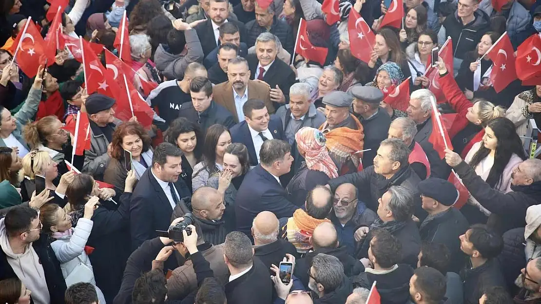 CHP’den Torbalı’da dev miting