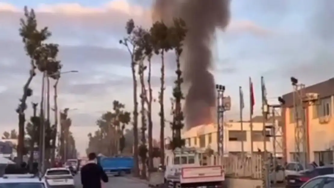 Çiğli’de bir fabrika alevler içinde kaldı… Çok sayıda yaralı var!