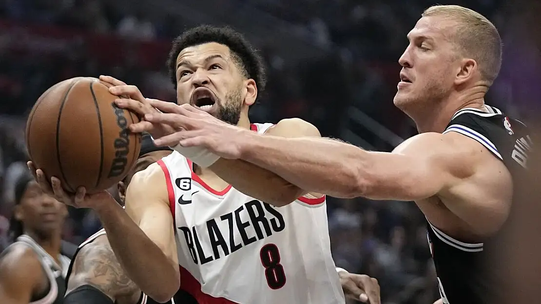 Clippers, Blazers’ı 136-125 yendi