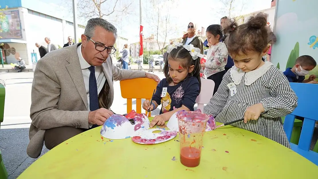 Çocuklar Türkiye'nin dört bir yanından Gaziemir'e geldi