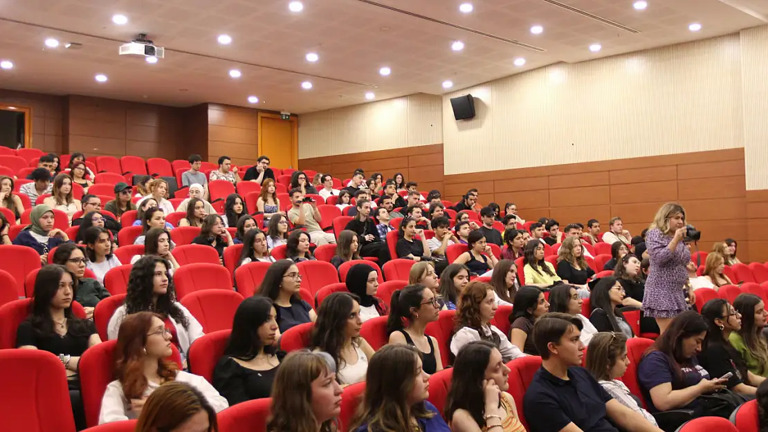 Çocukların sesi EÜ'de yükseldi: UCİM ile güçlü buluşma