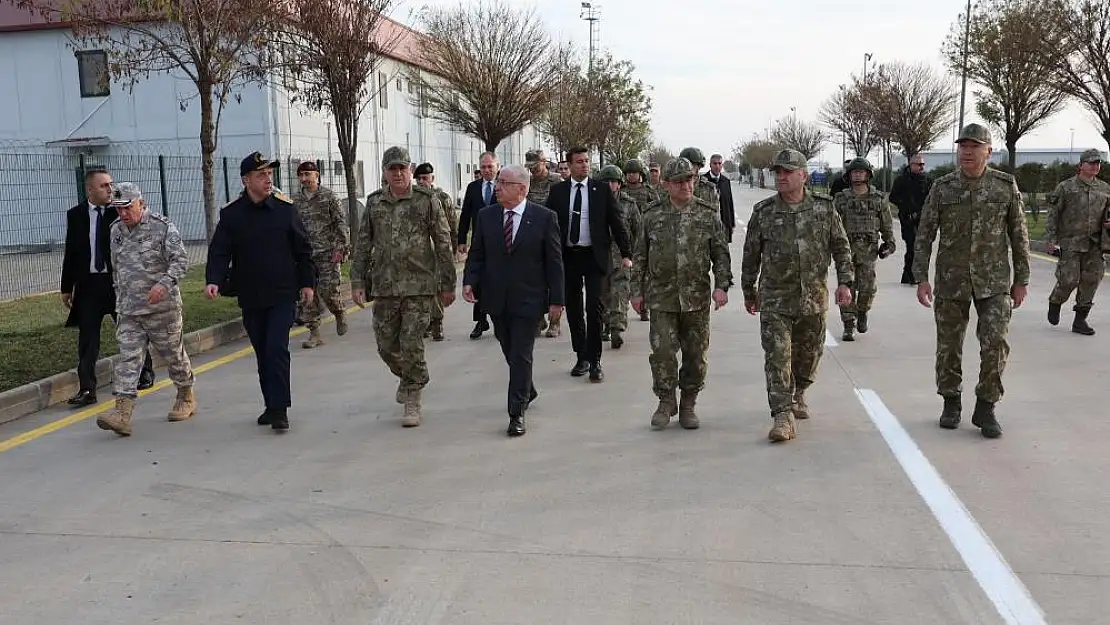 Cumhurbaşkanı Erdoğan Mehmetçiklerin yeni yılını kutladı