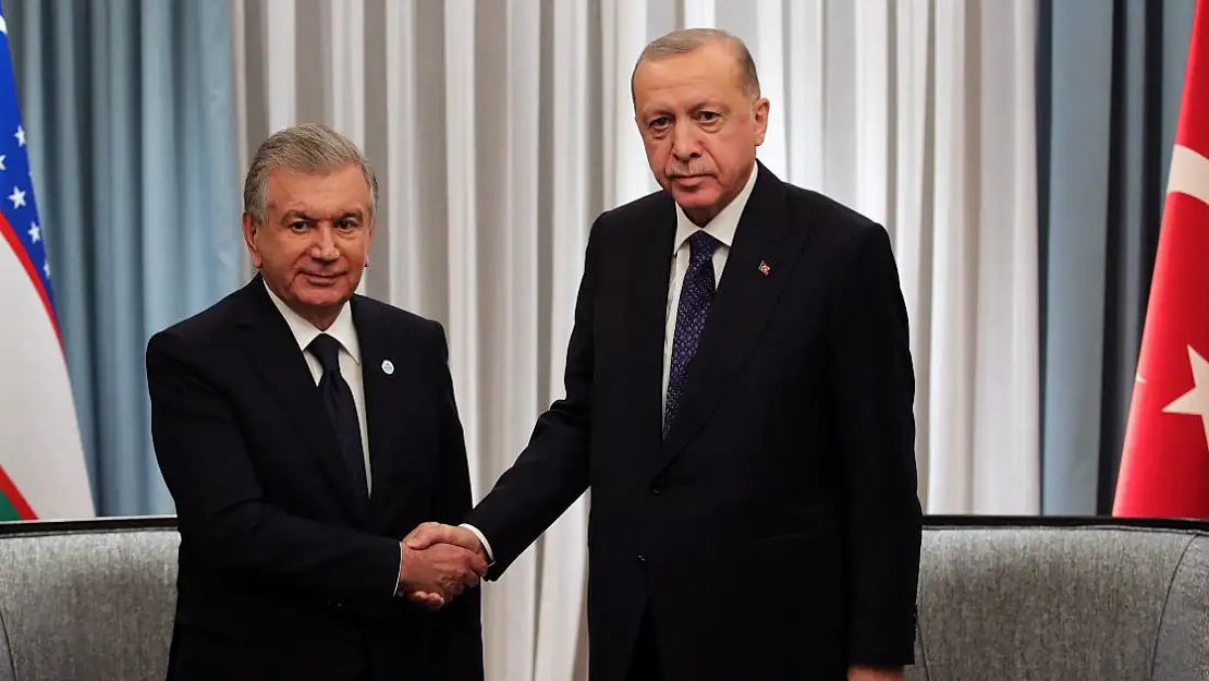 Cumhurbaşkanı Erdoğan Özbekistan Cumhurbaşkanı Mirziyoyev ile görüştü