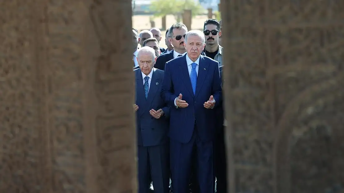 Cumhurbaşkanı Erdoğan ve MHP Lideri Bahçeli’den Ahlat ziyareti