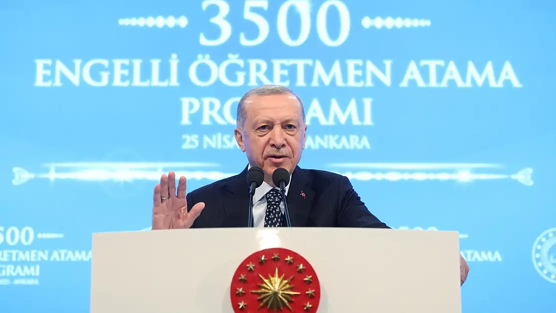 Cumhurbaşkanı Erdoğan’dan 󈧱 bin yeni öğretmen ataması’ açıklaması