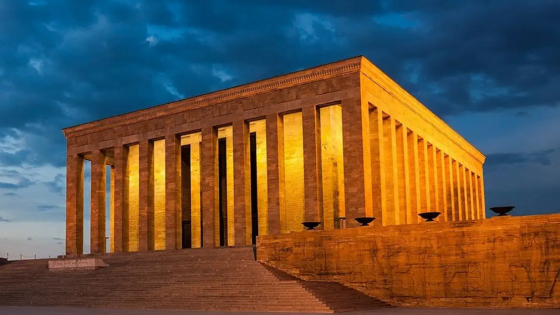 Cumhuriyet’in 100. yılında Anıtkabir’e rekor ziyaret