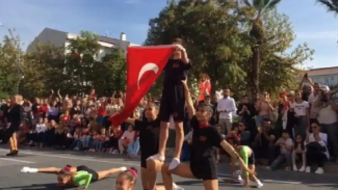 Cumhuriyetin 100. yılında cimnastik gösterimiz