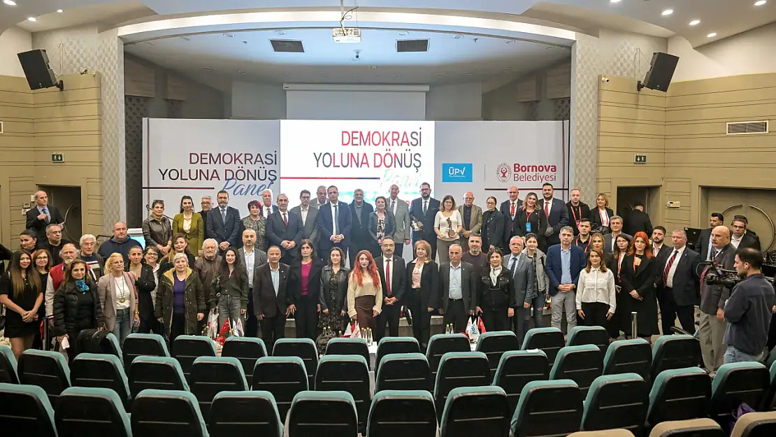 'Demokrasi Yoluna Dönüş' | İmamoğlu'na güçlü destek