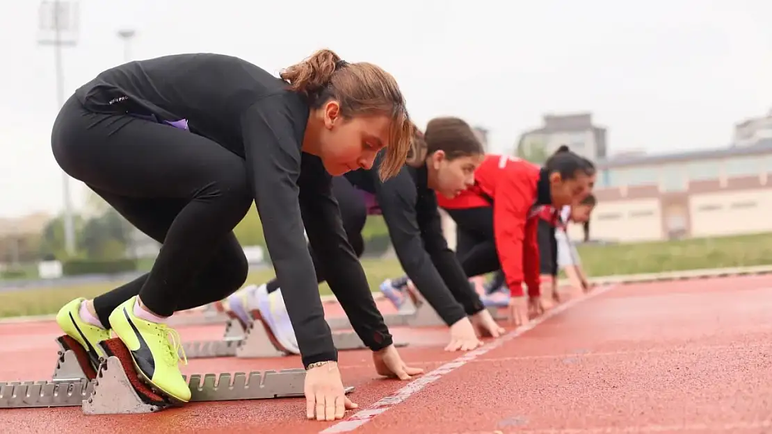 Denizli'de atletizm şampiyonası heyecanı başlıyor