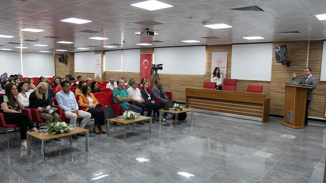 Denizli'de beyin ölümü ve donör bakımı sempozyumda ele alındı