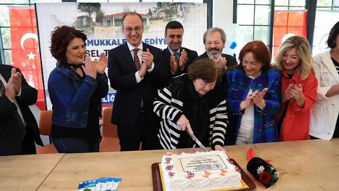 Denizli’de Pamukkale Alzheimer Merkezi yaşlılara moral oluyor