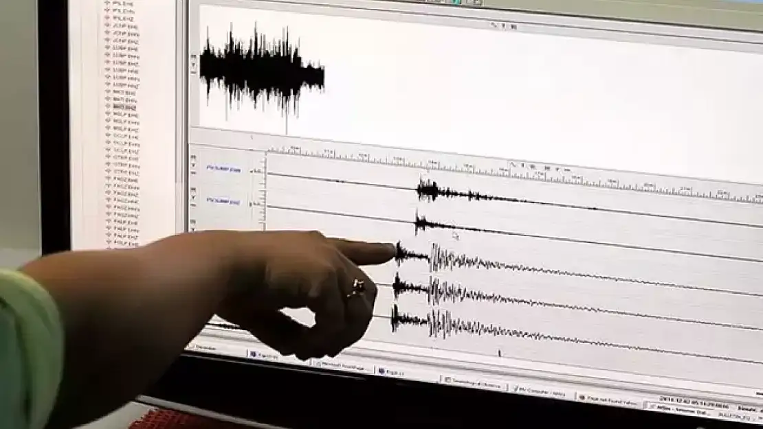 Deprem uzmanından korkutan uyarı: 8.1 şiddetinde deprem olabilir, hazırlanın