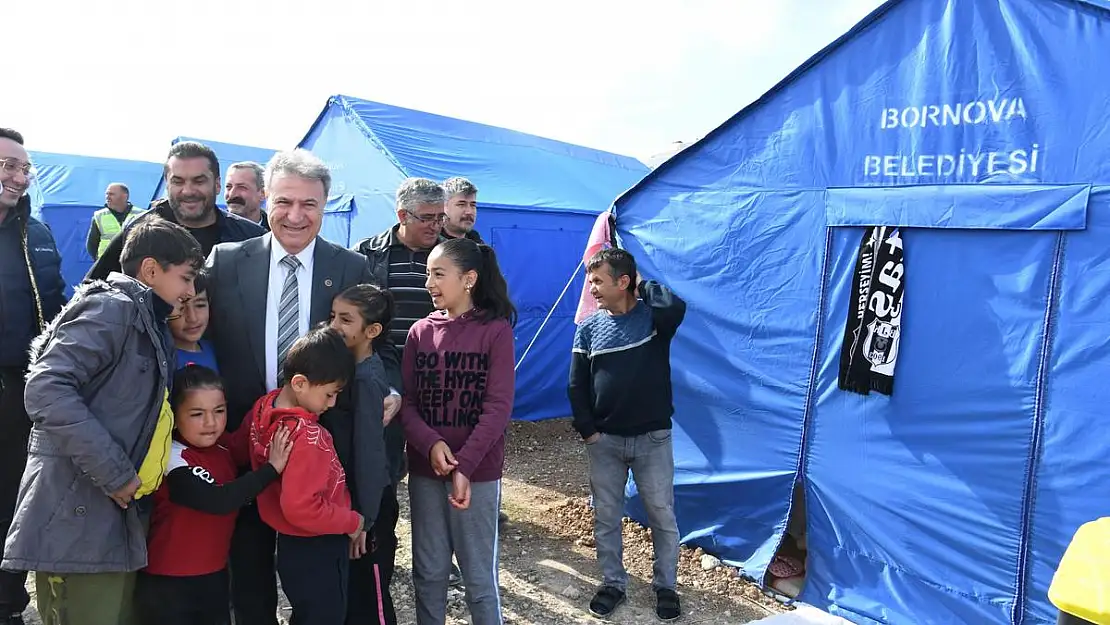 Depremzede çocuklara Uçurtma Şenliği