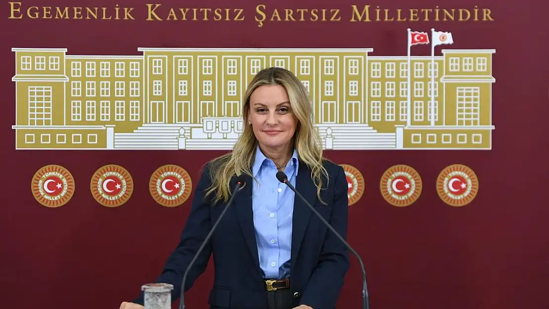 Deva Partili Ösen: Hükümet sözünü tutup, Karşıyaka Stadyumu'nu tamamlayarak hizmete açmalı