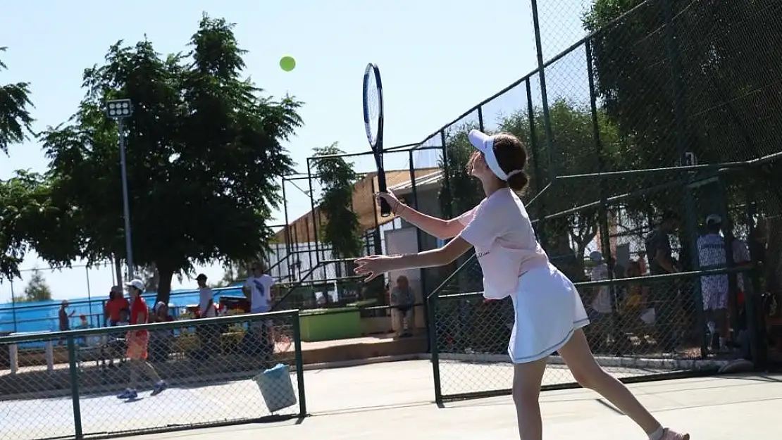 Didim’de Ege’nin Tenis Yıldızları