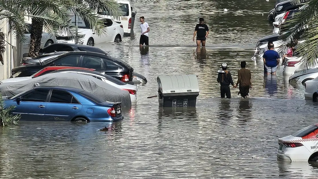 Dubai’de sel felaketi yaşandı