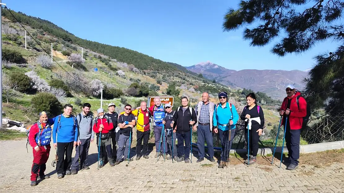 Efe Dağcılar Sarıyurttan Aktaş Barajına Yürüdüler