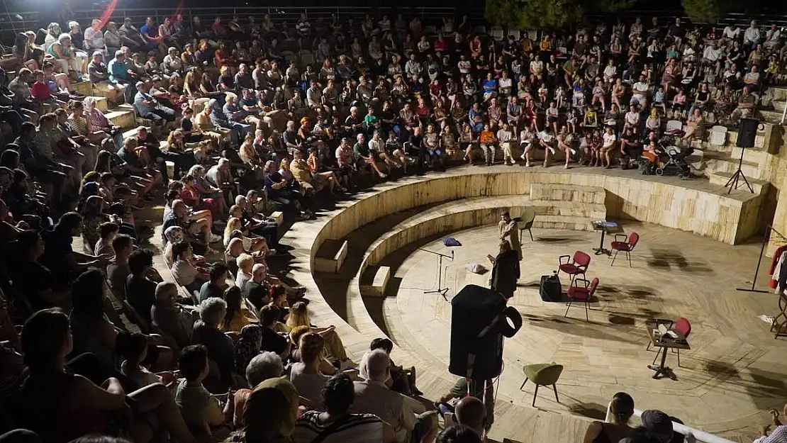 Efes Tiyatro Festivali “Matruşka” ile sona erdi