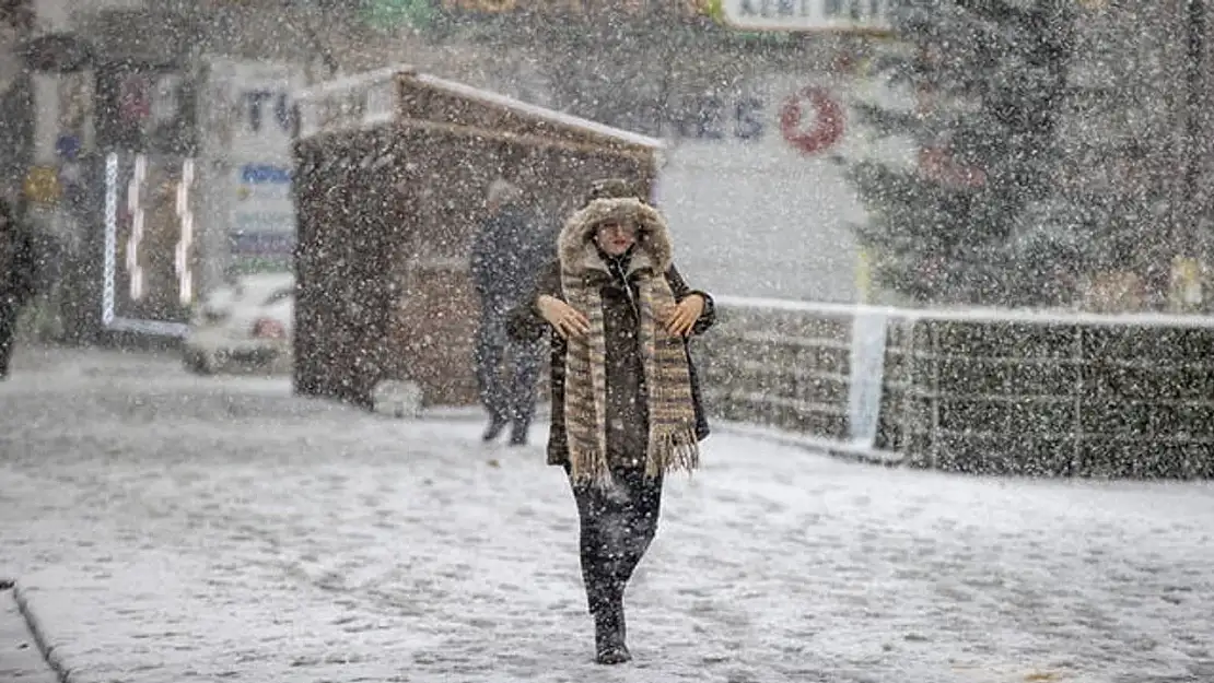 Ege Bölgesi beyaza bürünecek: Meteoroloji duyurdu: 4 Şubat İzmir hava durumu