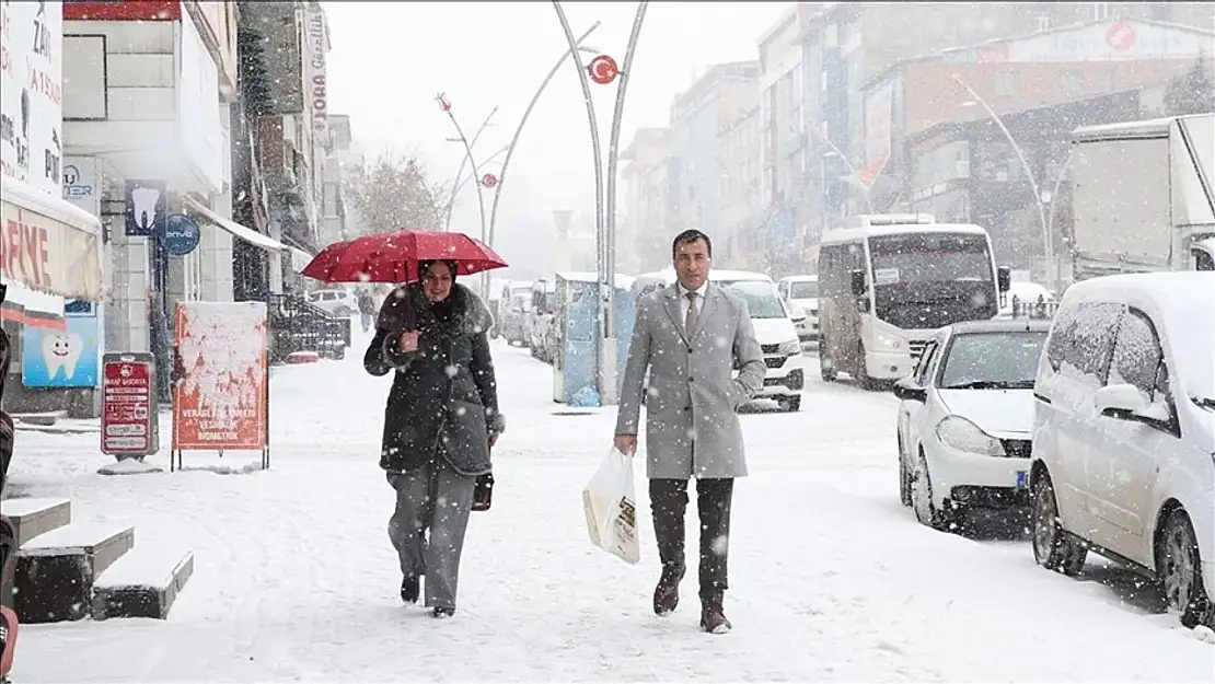 Ege Bölgesi'ne kar geliyor: Meteoroloji'den uyarı geldi - 17 Şubat İzmir hava durumu