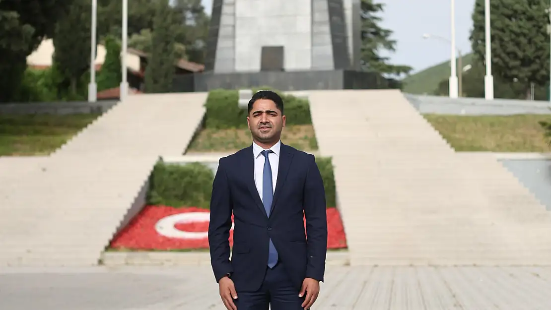 Ege Gençlik Platformu 19 Mayıs'ı Ata Anıtevi'nde kutladı