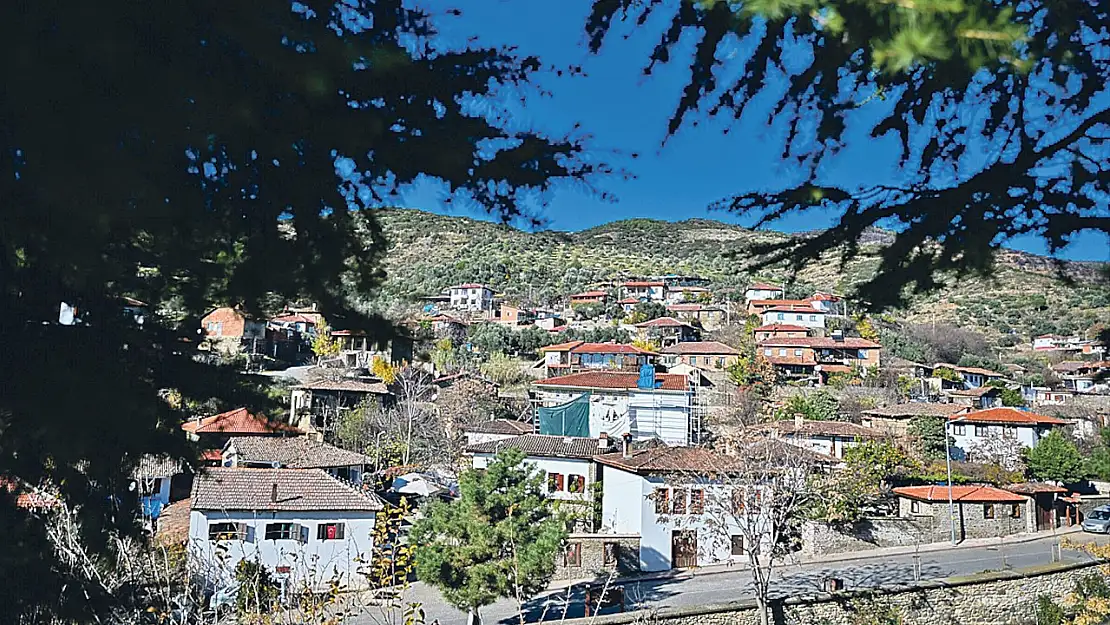 Ege'nin yeni gözdesi! Ödemiş, doğası ve tarihiyle Şirince'yi gölgeledi