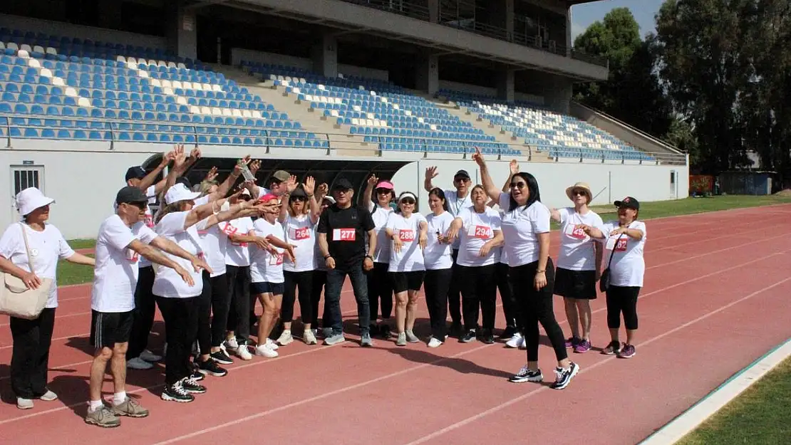 Ege Üniversitesi '3. Yaş Üniversiteleri 1. Spor Şenliği' sona erdi