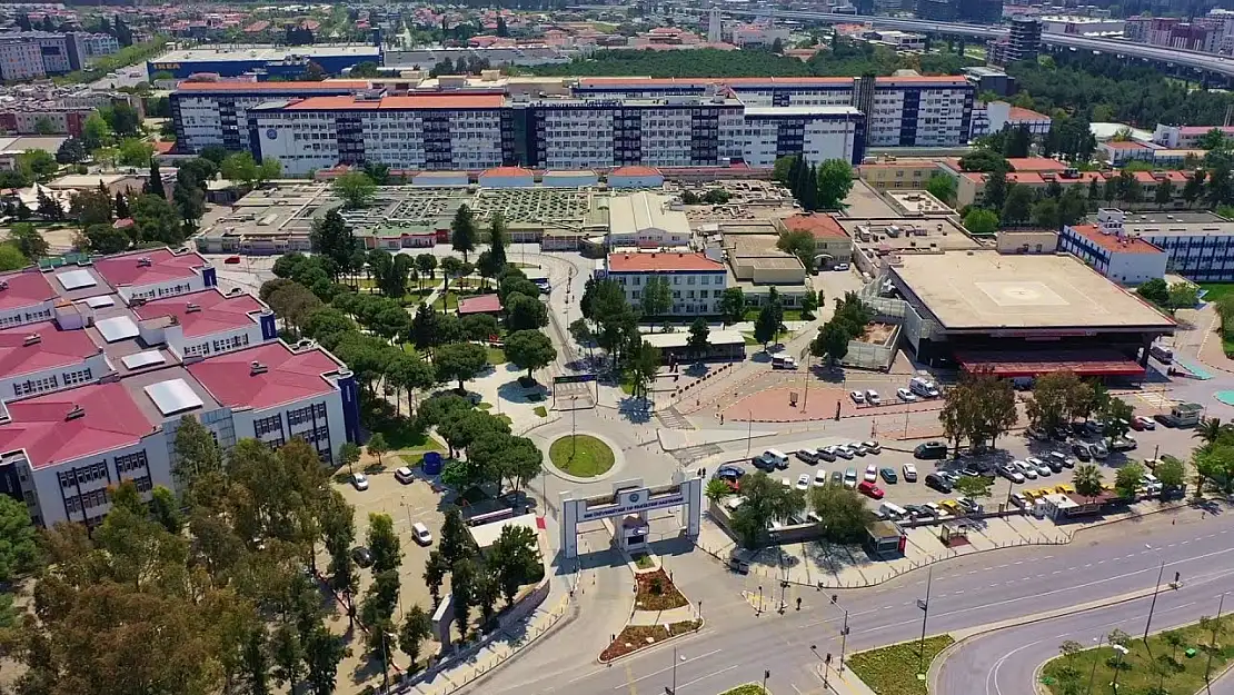 Ege Üniversitesi Hastanesi'nde iş bırakma eylemi