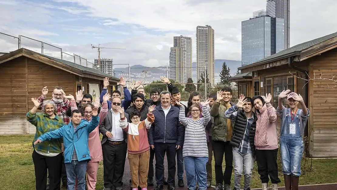 “En büyük mutluluğumuz çocuklarımızın mutluluğu”