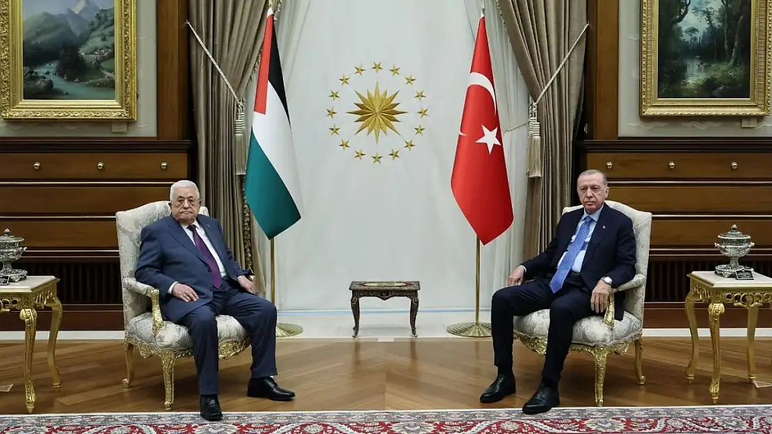 Erdoğan Filistin Devlet Başkanı Abbas ile bir araya geldi