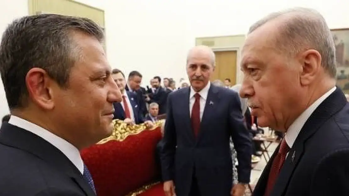 Erdoğan ile Özel, Meclis resepsiyonunda bir araya geldi