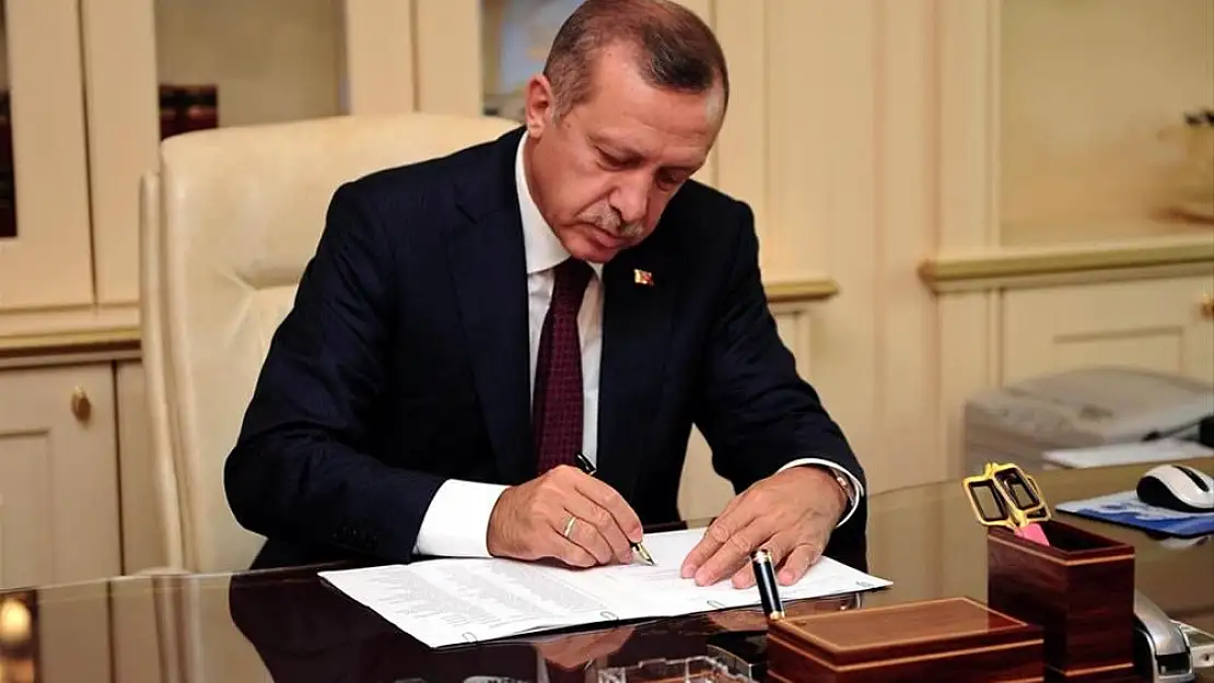 Erdoğan imzaladı Resmi Gazete yayımladı: İşte yeni atamalar ve görevden almalar