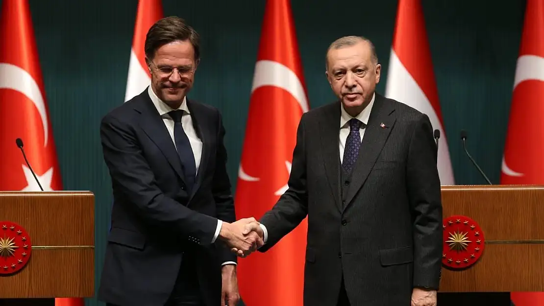 Erdoğan ve Rutte'den Suriye üzerine kritik telefon görüşmesi