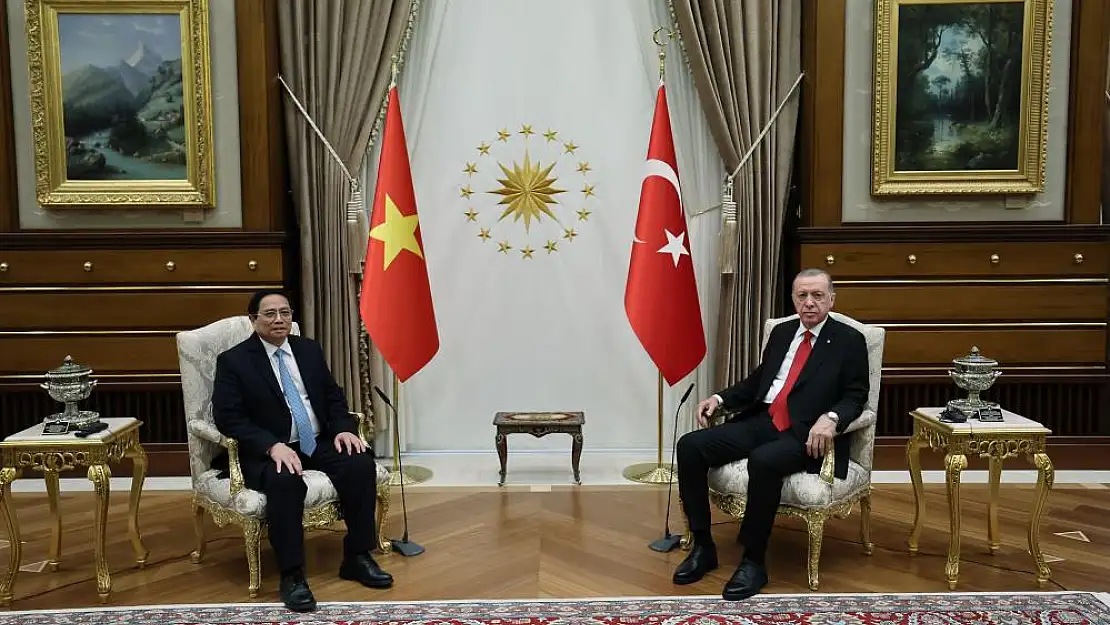 Erdoğan, Vietnam Başbakanı Pham Minh Chinh'i kabul etti