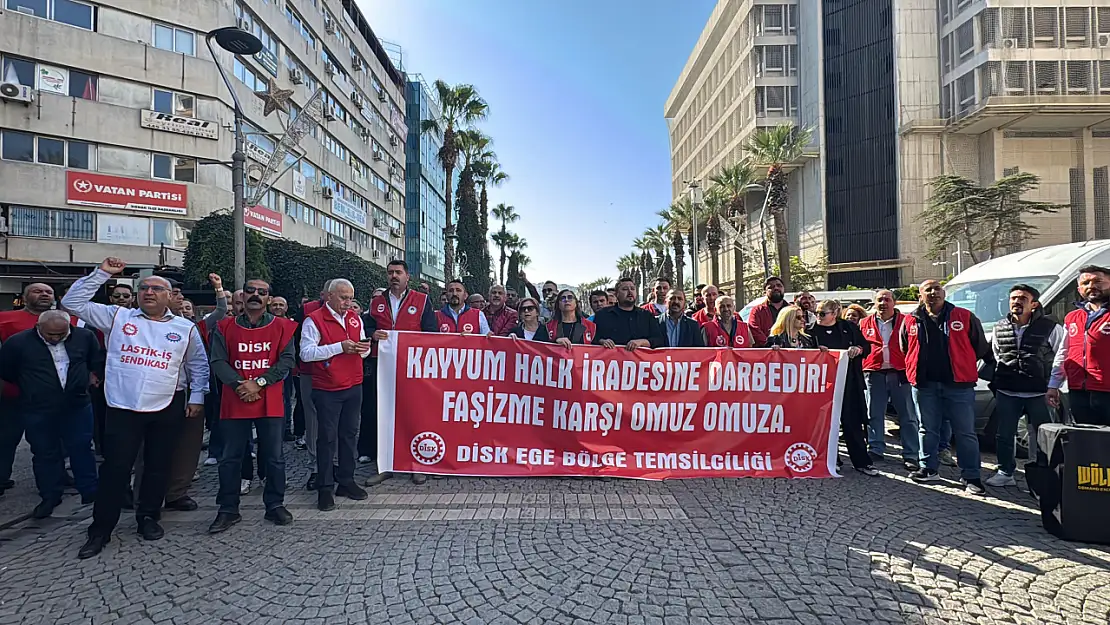 Esenyurt Belediyesi'ne kayyum atanmasına İzmir'den tepki