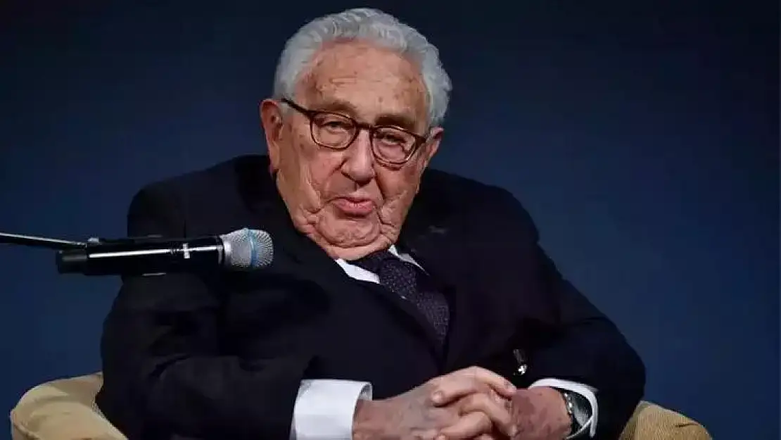 Eski ABD Dışişleri Bakanı Henry Kissinger hayatını kaybetti