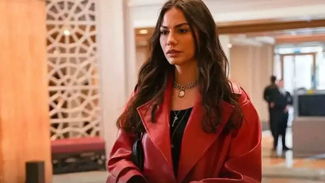 Eşref Rüya setinde gözyaşları! Demet Özdemir'e sürpriz!